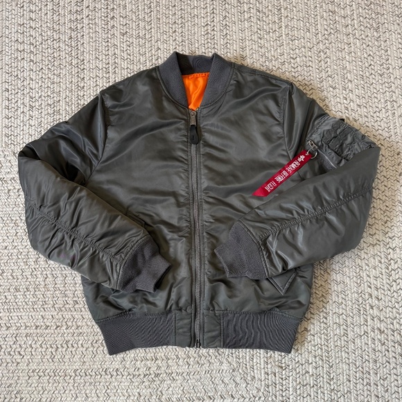Alpha Industries MA-1 Flight Jacket Bomber Slim Fit Gunmetal Grey Large - Picture 2 of 10